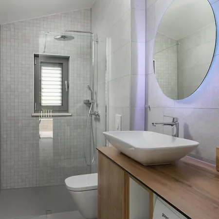 Villa Brela Apartments ברלה