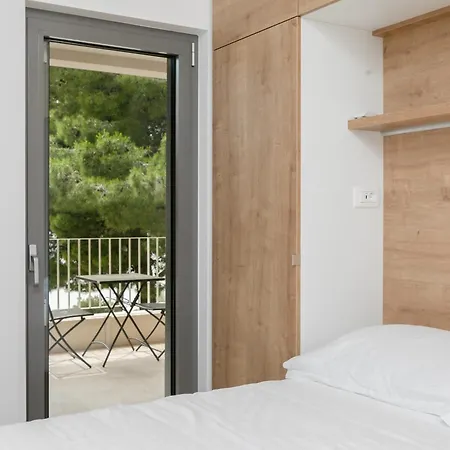 Villa Brela Apartments * ברלה